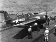 Asisbiz General Motors General Motors FM 2 Wildcat VC 79 White D1 BuNo 55592 USS Sargent Bay 1945 02