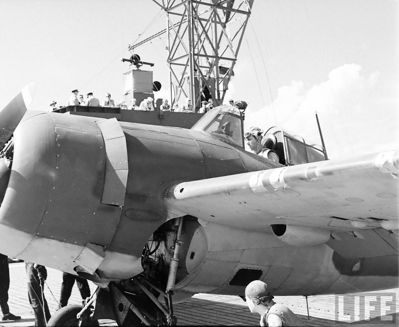 Grumman F4F-3 Wildcat VF-2 USN Life photo series 1942 05