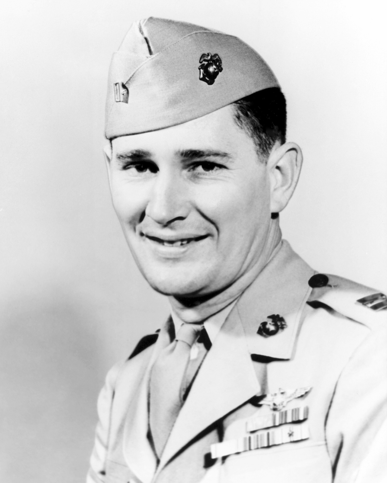 Aircrew USMC Pilot Joseph Jacob Joe Foss DM SD 03 09574