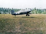 Asisbiz Grumman F4F 3 Wildcat VMF 121 Black 20 landing Henderson Field Guadalcanal 1942 01