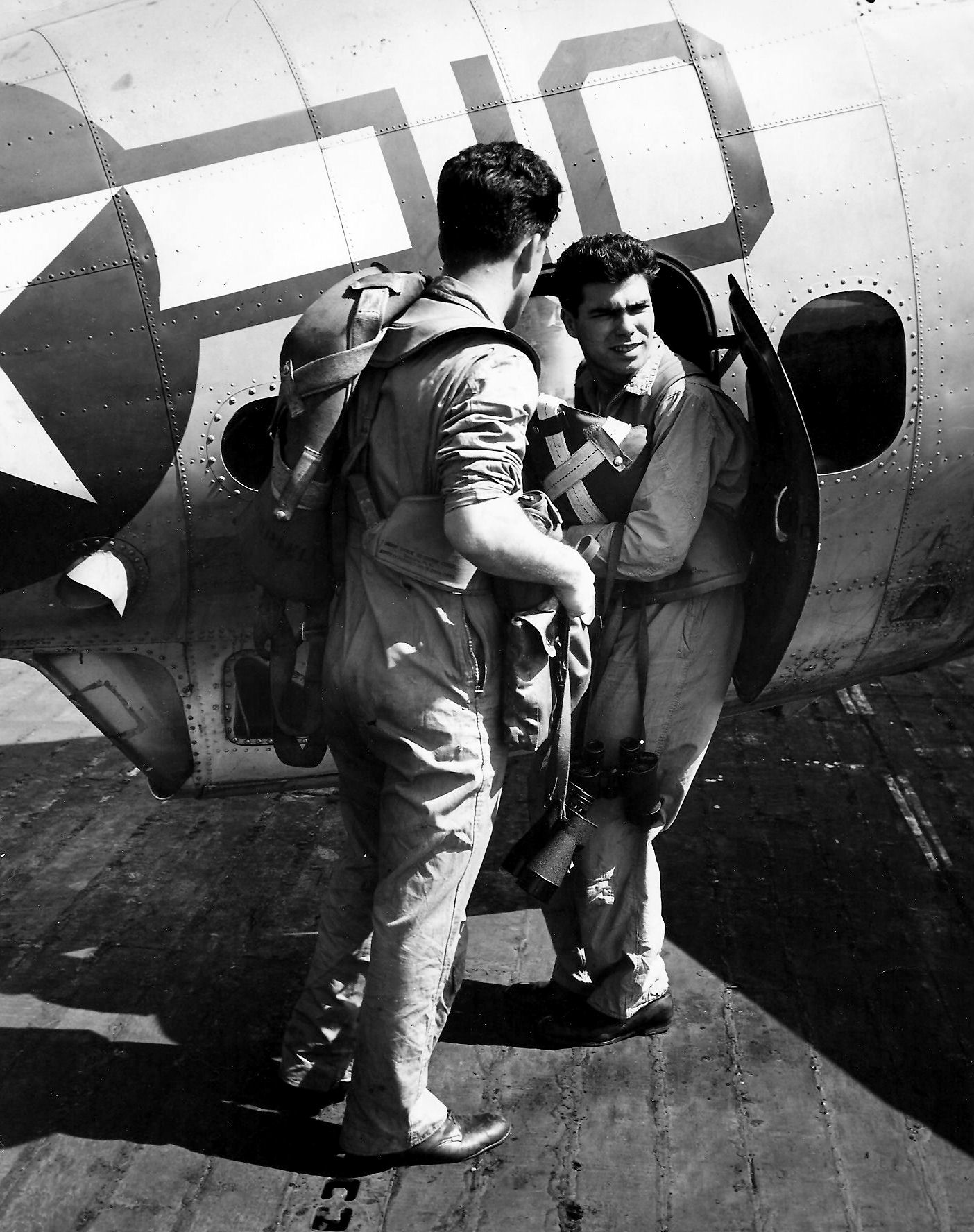 Aircrew TBF Avenger pilot Ensign R K Rountree Black 10 on deck photo series April 1944 01