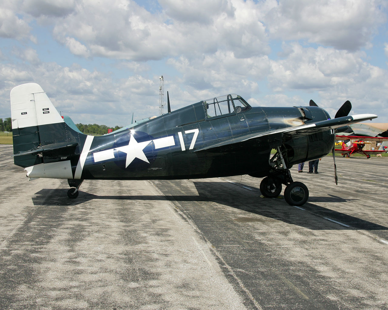 General Motors FM-2 Wildcat VC-70 White 17 airworthy warbird 04