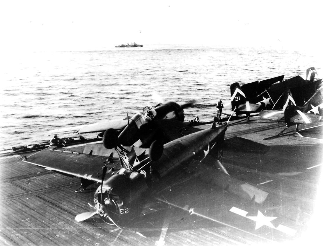 General Motors FM-2 Wildcat VC-75 White 23 landing mishap CVE-61 USS Manila Bay 1945 02
