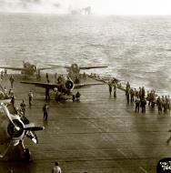 Asisbiz General Motors FM 2 Wildcats from USS Kitkun Bay during battle off Samar 25th Oct 1944 80 G 287497