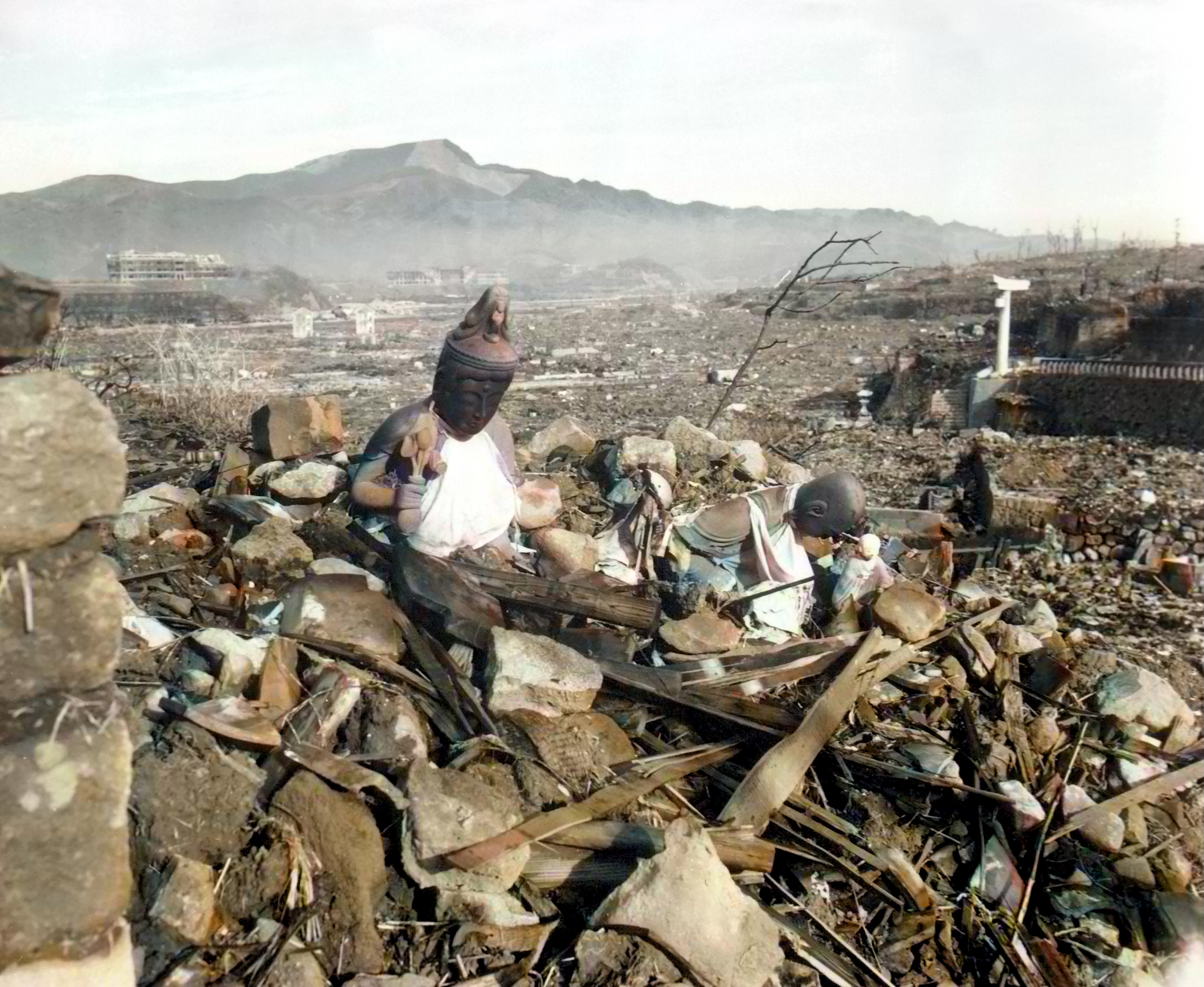 Atomic bomb results showing part of Nagasaki six weeks after the atomic bombing on Japan 1945 01