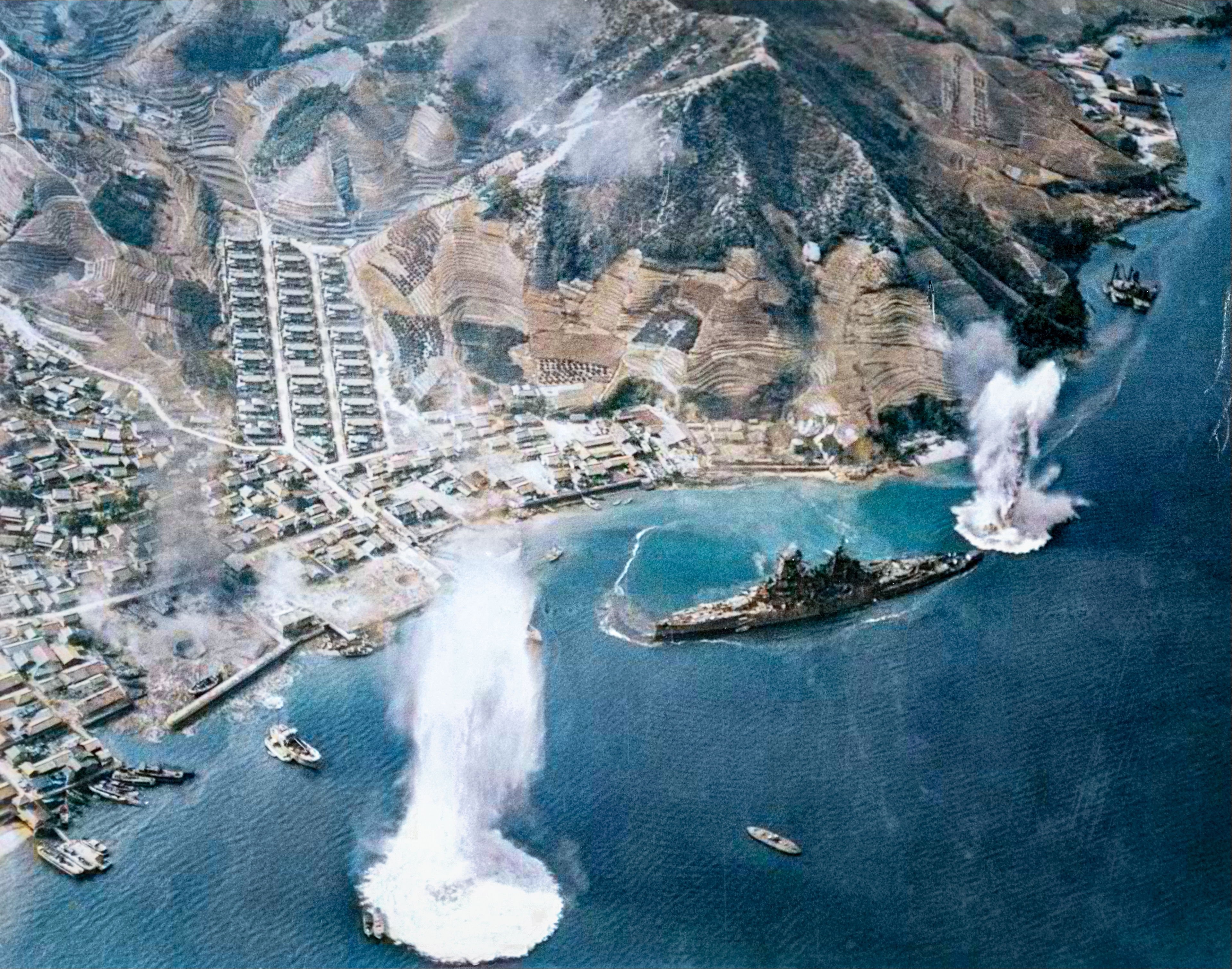 Japanese battleship Haruna under attack by USN carrier based aircraft near Kure Japan 28th July 1945 80 G 490226