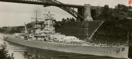 Asisbiz KMS Admiral Graf Spee passes the Levensau High Bridge over the Kiel Canal