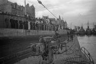 Asisbiz German U boat submarine U 553 commanded by Lieutenant Commander Karl Thurmann returns to Saint Nazaire 07