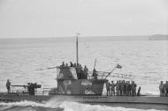 Asisbiz German U boat submarine U 83 commanded by Kapitanleutnant Hans Werner Kraus returning to Brest submarine pens 04