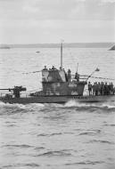 Asisbiz German U boat submarine U 83 commanded by Kapitanleutnant Hans Werner Kraus returning to Brest submarine pens 06