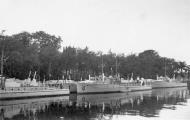 Asisbiz Kriegsmarine German Navy Schnellboot S3 with S4 and S5 moored in Kolberg Poland eBay 01