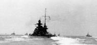 Asisbiz Kriegsmarine Scharnhorst class battlecruisers battleship KMS Scharnhorst during operation Cerberus 01