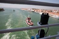 Asisbiz Tugboat Angelina C IMO 9240081 escorting MS Sea Princess Venezia Veneto Italy Aug 2011 05