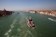 Asisbiz Tugboat Angelina C IMO 9240081 escorting MS Sea Princess Venezia Veneto Italy Aug 2011 08