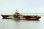 Asisbiz USS Antietam (CV 36) off Philadelphia Navy Yard 1945