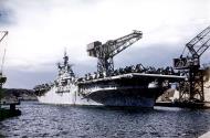 Asisbiz USS Antietam (CVA 36) moored at Yokosuka c1951