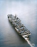 Asisbiz USS Bataan (CVL 29) wearing camouflage measure 32 33 series design 8A ferrying aircraft to Hawaii Oct 1944 06