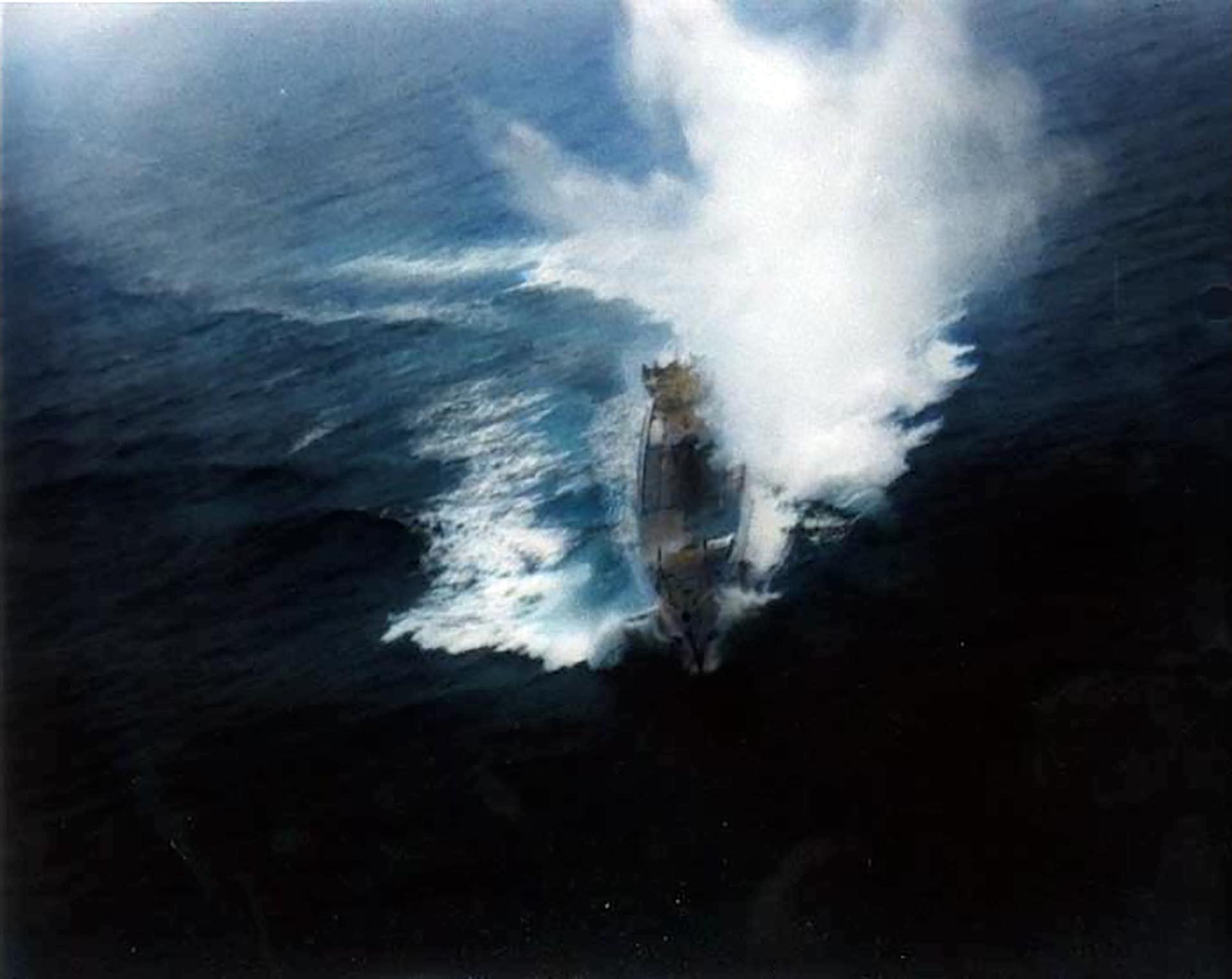 Asisbiz German Submarine U-527 under attack by a VC 9 aircraft from USS Bogue (CVE-9) 23rd July 1943 01