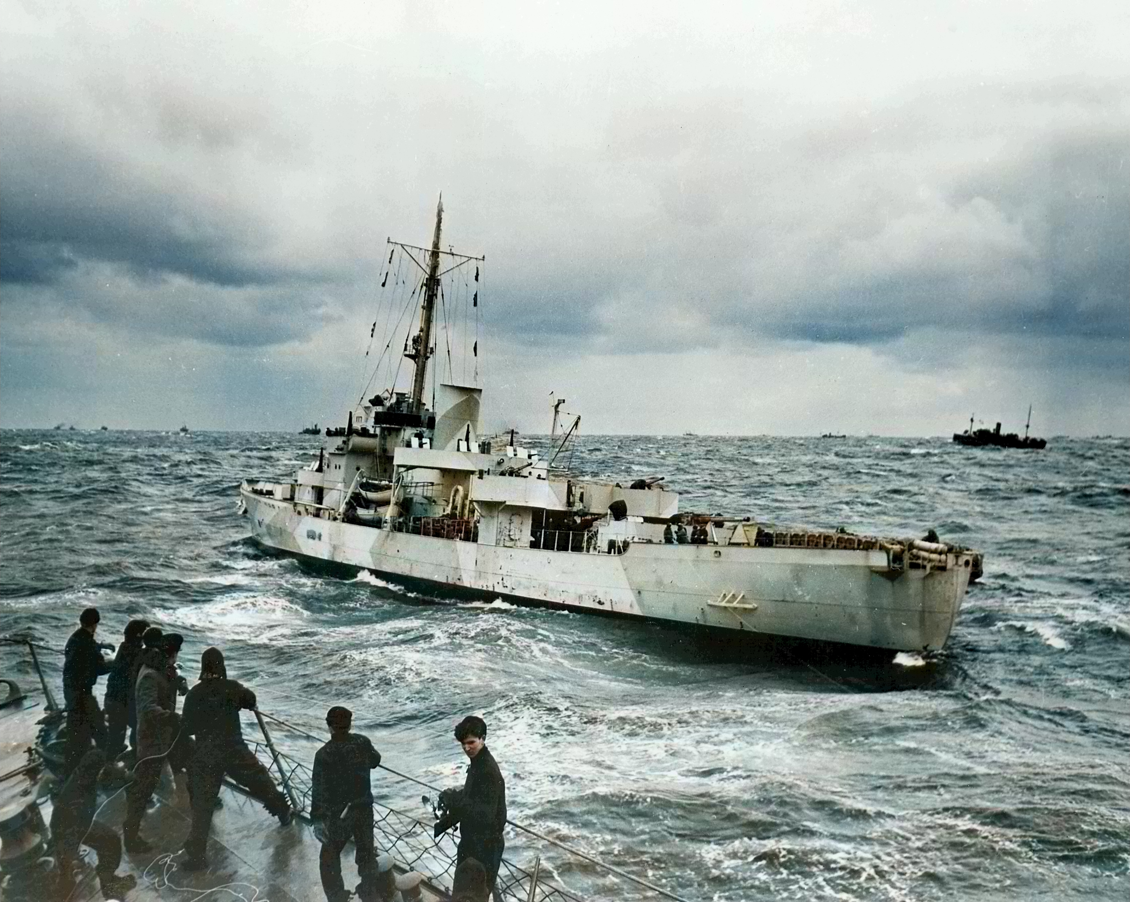 Asisbiz US Coast Guard Cutter Spencer (WPG 36) which sank the German submarine U 175 on 17th April 1943