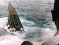 Asisbiz German submarine U Boat U 233 sinks as it was rammed by USS Thomas (DE 102) 5th July 1944 03