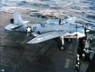 Asisbiz Grumman TBF 1 Avenger Composite Squadron 1 (VC 1) Black 17 landing accident aboard USS Card (ACV 11) in 1942 03