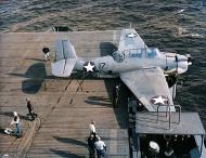 Asisbiz Grumman TBF 1 Avenger Composite Squadron 1 (VC 1) Black 17 landing accident aboard USS Card (ACV 11) in 1942 04