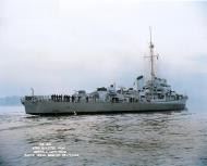 Asisbiz USS Thomas (DE 102) starboard quarter view of Thomas taken near the Norfolk Navy Yard on 7 Dec 1943 01