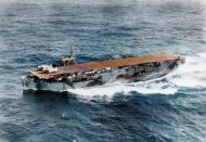 Asisbiz USS Core (CVE 13) underway at sea, circa in 1944 (NNAM.1986.150.003.026)
