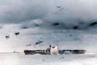 Asisbiz Japanese bomb explodes off the port side of USS Enterprise (CV 6) Battle of the Santa Cruz 26th Oct 1942 80 G 30198