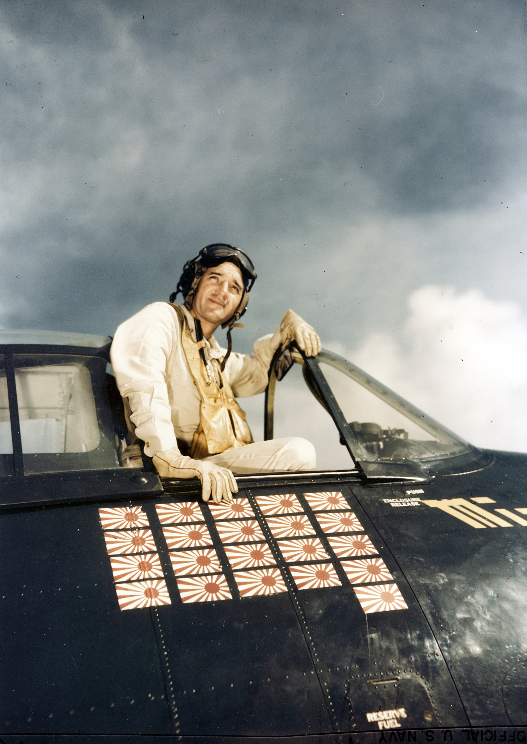Aircrew US Navy ace David McCampbell 30 kills Commander Air Group Fifteen aboard USS Essex CV 9 Oct 1944 80 G K 2179