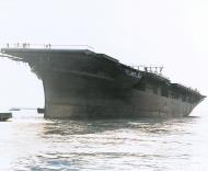Asisbiz USS Essex (CV 9) afloat in the James River immediately after her launching 31st July 1942 NH 54107