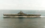 Asisbiz USS Essex (CV 9) en route to raid Marcus Island 30th Aug 1943 80 G K 581