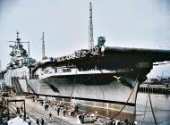 Asisbiz USS Essex (CV 9) right after commissioning 31st Dec 1942 01