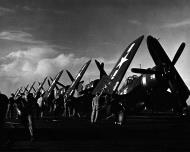 Asisbiz Vought F4U 1D Corsair VF 5 White 35 aboard USS Franklin (CV 13) 1945 01