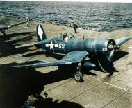 Asisbiz Vought F4U 1D Corsair VF 5 White 69 USS Franklin (CV 13) 1945 01