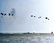Asisbiz Japanese kamikaze crashes into the sea near USS Massachusetts (BB 59) off Okinawa 16th April 1945 80 G 331613