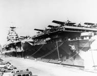 Asisbiz USS Hornet (CV 8) alongside Pier 7 at Naval Operating Base Norfolk Virginia in Feb 1942 19 N 28429