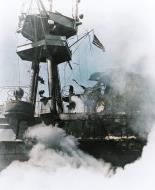 Asisbiz USS Hornet (CV 8) prepare to abandon ship during Battle of the Santa Cruz Islands 26th Oct 1942 80 G 40300