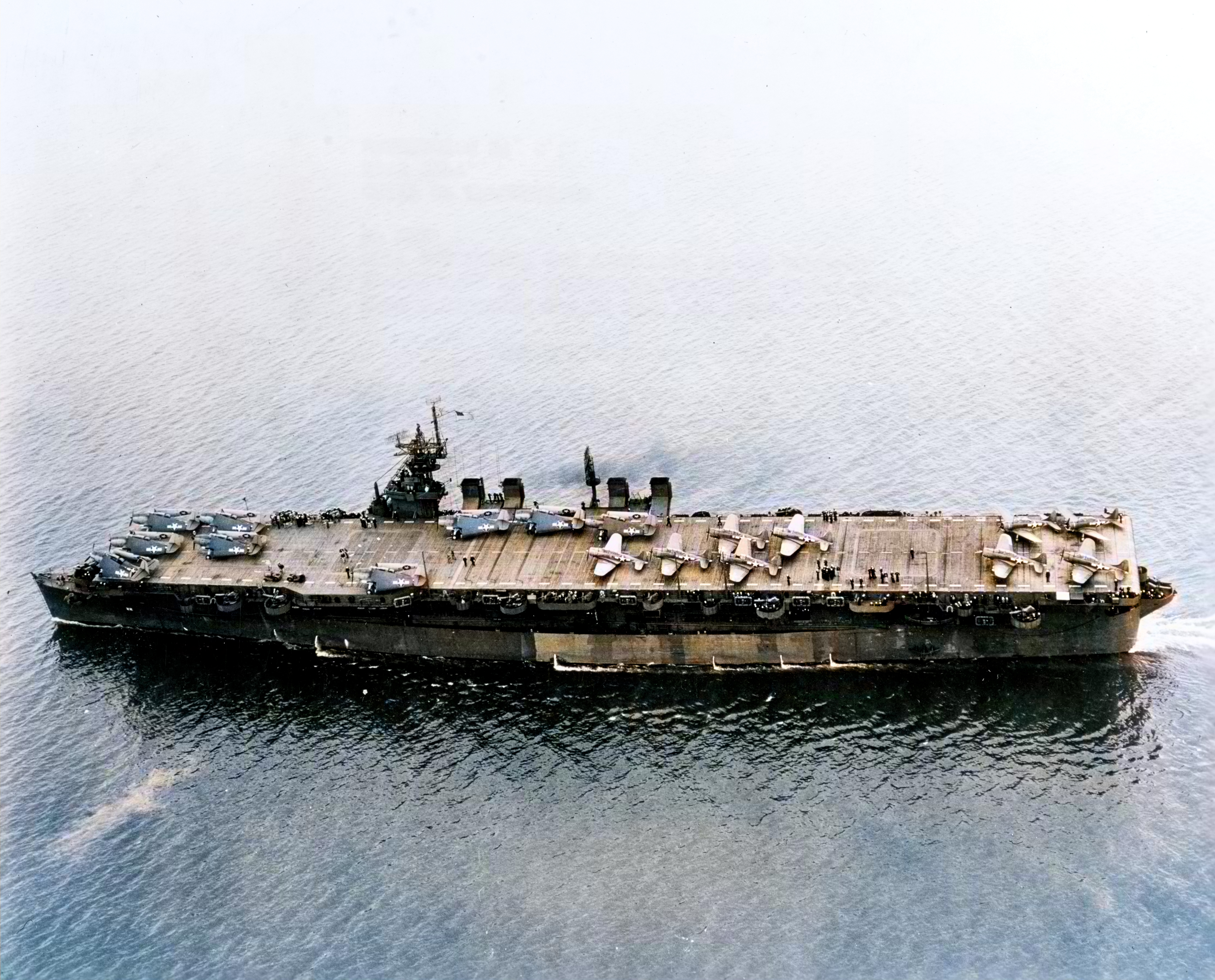 Asisbiz USS Independence (CVL 22) in San Francisco Bay California on 15th July 1943 80 G 74436