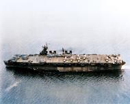 Asisbiz USS Independence (CVL 22) in San Francisco Bay California on 15th July 1943 80 G 74436