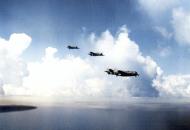 Asisbiz USS Intrepid (CV-11) SB2C Helldivers return after attacking the Japanese fleet Battle of Sibuyan Sea Oct 1944 20