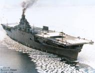 Asisbiz USS Lexington II (CV 16) steams through floating ice in Boston Harbor Massachusetts 17th Feb 1943 80 G 35657