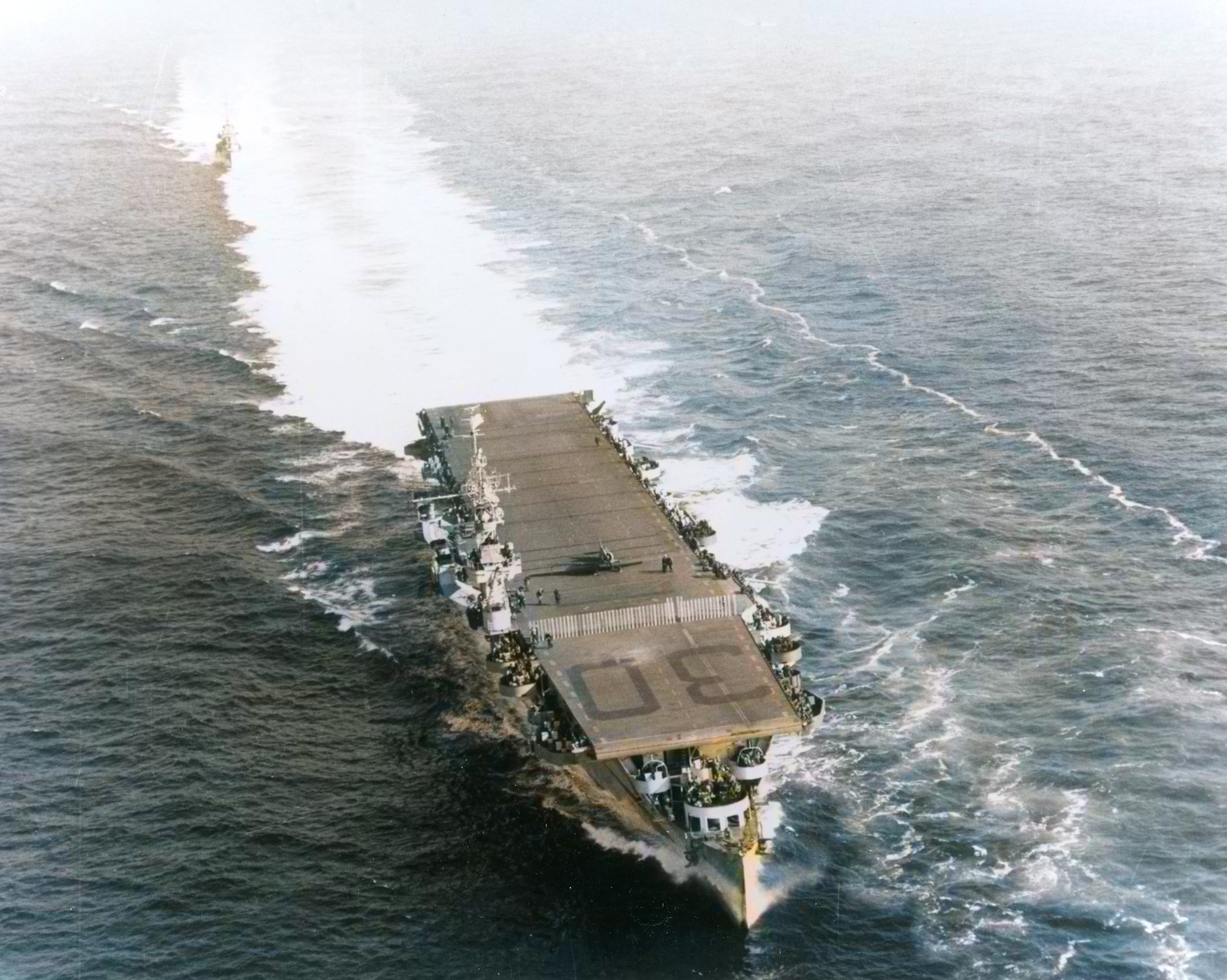 Asisbiz USS San Jacinto (CVL 30) underway off the US east coast on 23rd Jan 1944 80 G 212799