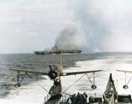 Asisbiz USS Ticonderoga (CV 14) after she was hit by a Kamikaze off Formosa 21st Jan 1945 80 G 273151