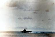 Asisbiz Douglas SBD 3 Dauntless scout bomber passes low over USS Yorktown (CV 5) to drop a message 4th Jun 1942 80 G 23842